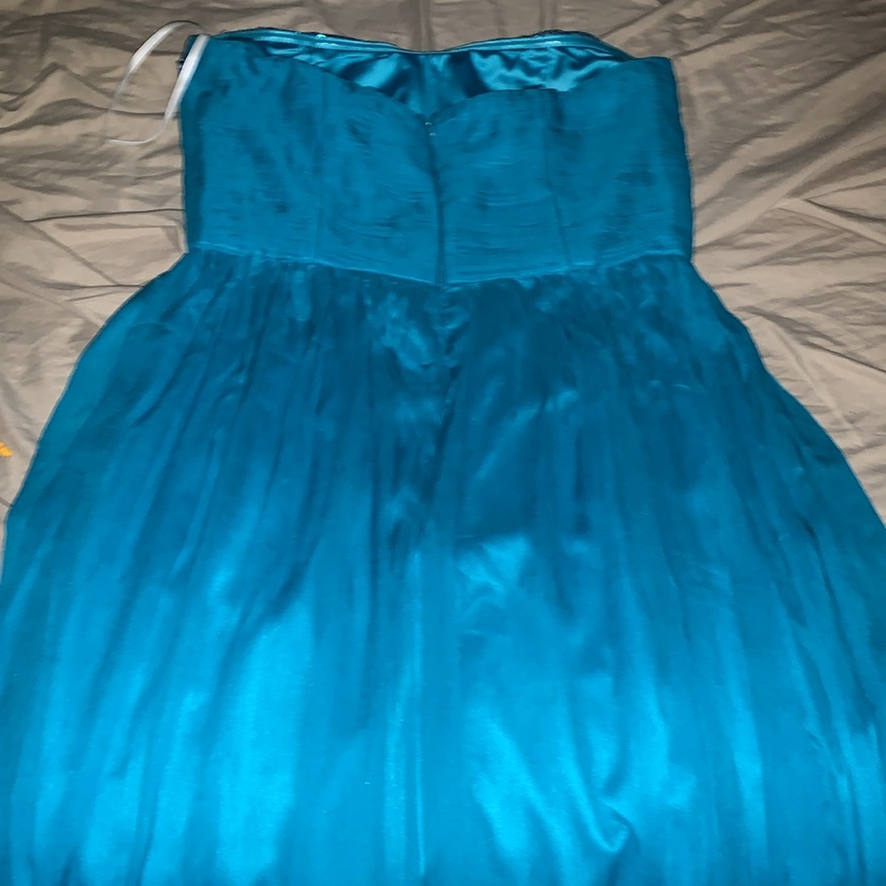 Prom dress - Picture 3 of 5